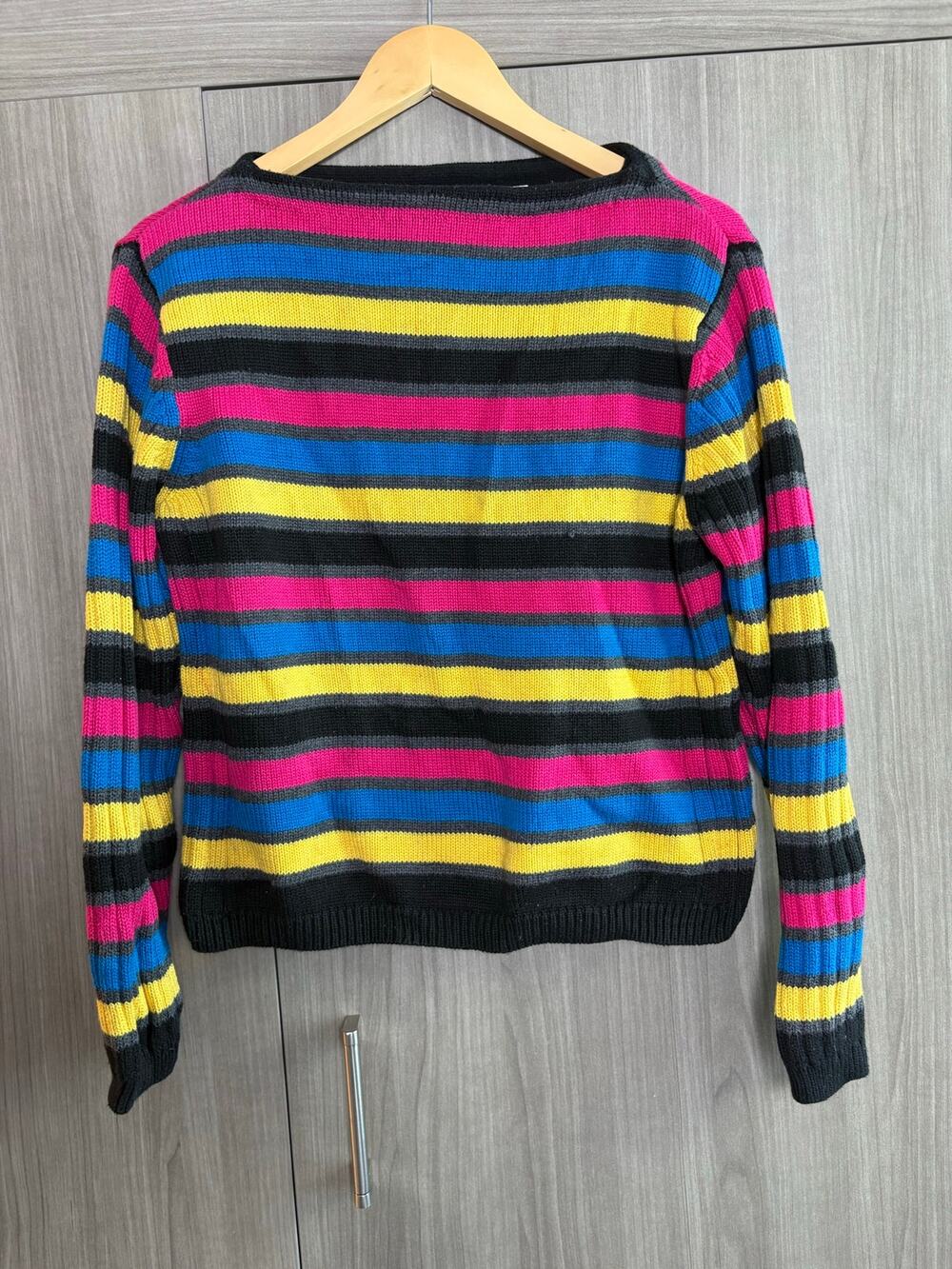 Liz Claiborne blue yellow pink striped cable knit sweater women's size large